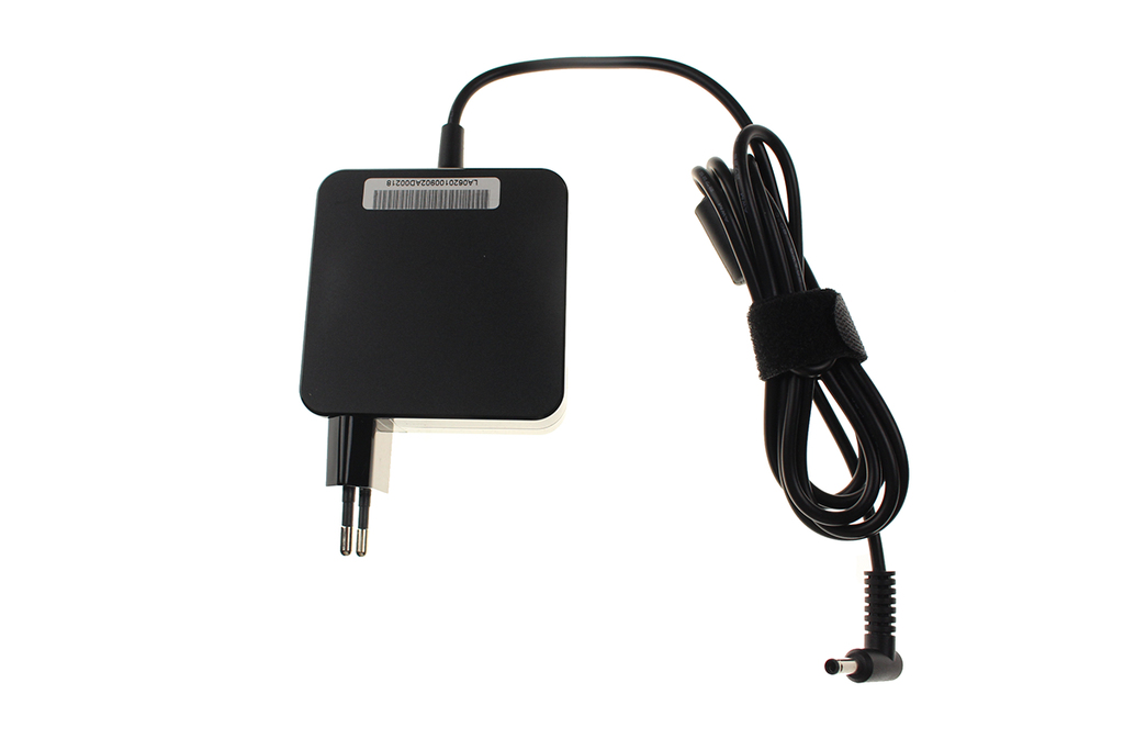 Cargador 19V 3.42A 65W Wall - 4.5*3.0 Pin inside