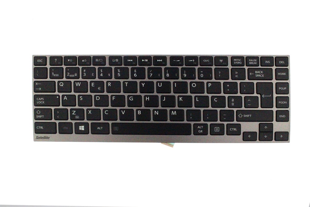 Teclado PT Toshiba - K000140520                     